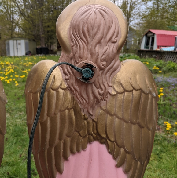 Vintage TPI Blow Mold Angels Choir With Horn/Trumpet pink dress WORKING Lights - Picture 11 of 15